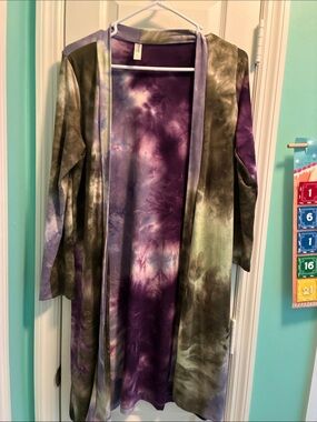Seven7 Purple & Olive Tie-Dye Top